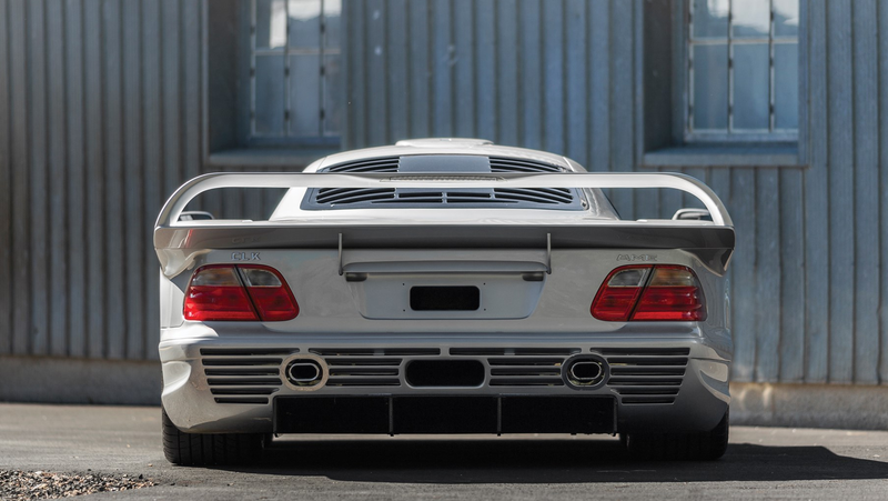Illustration for article titled Empty Out Your Piggy Banks Kids Because There's a Mercedes-Benz AMG CLK GTR Headed to Auction